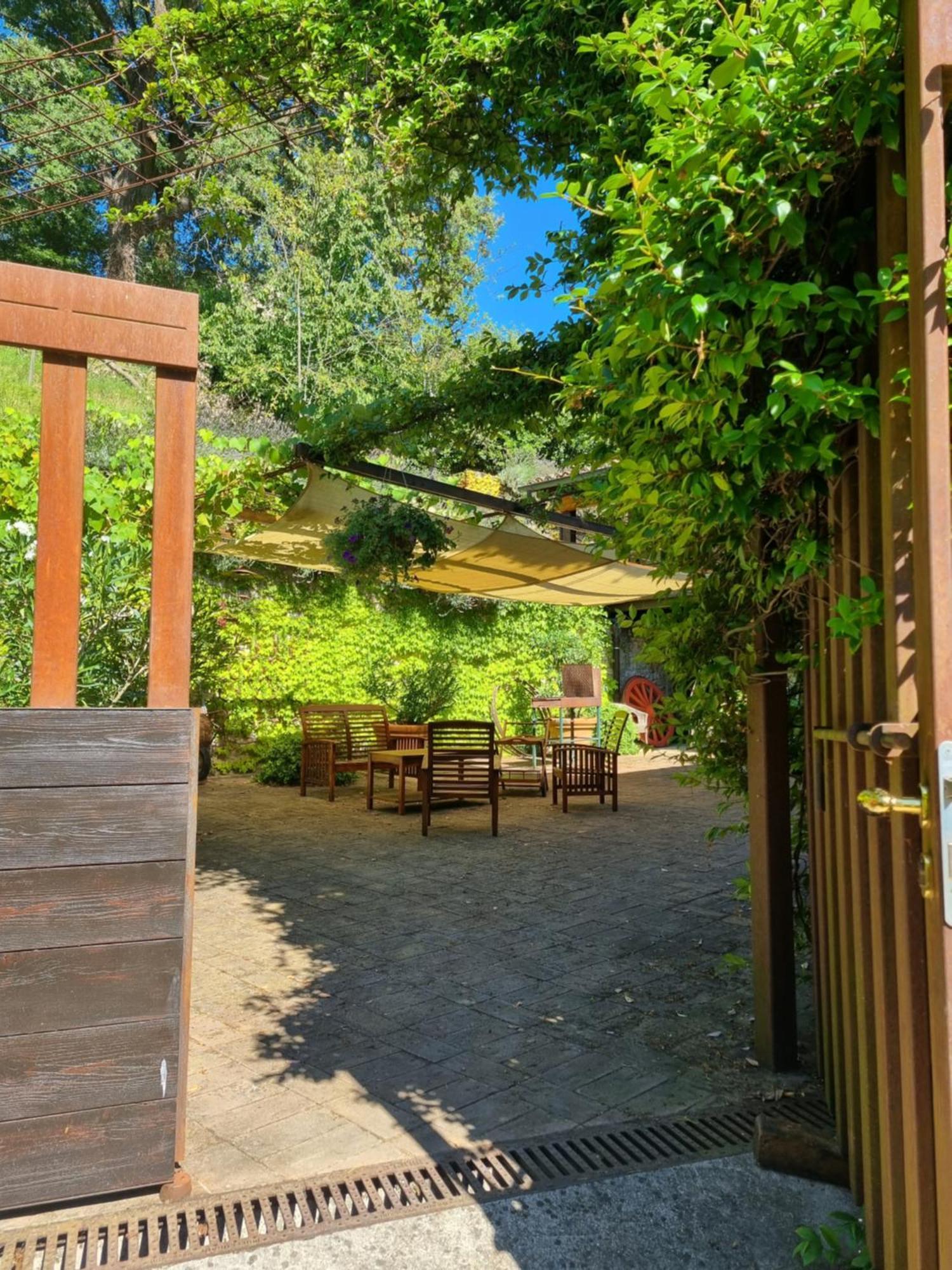 Capodacqua  Casa Zia Cianetta Residenza Di Campagnaゲストハウス エクステリア 写真