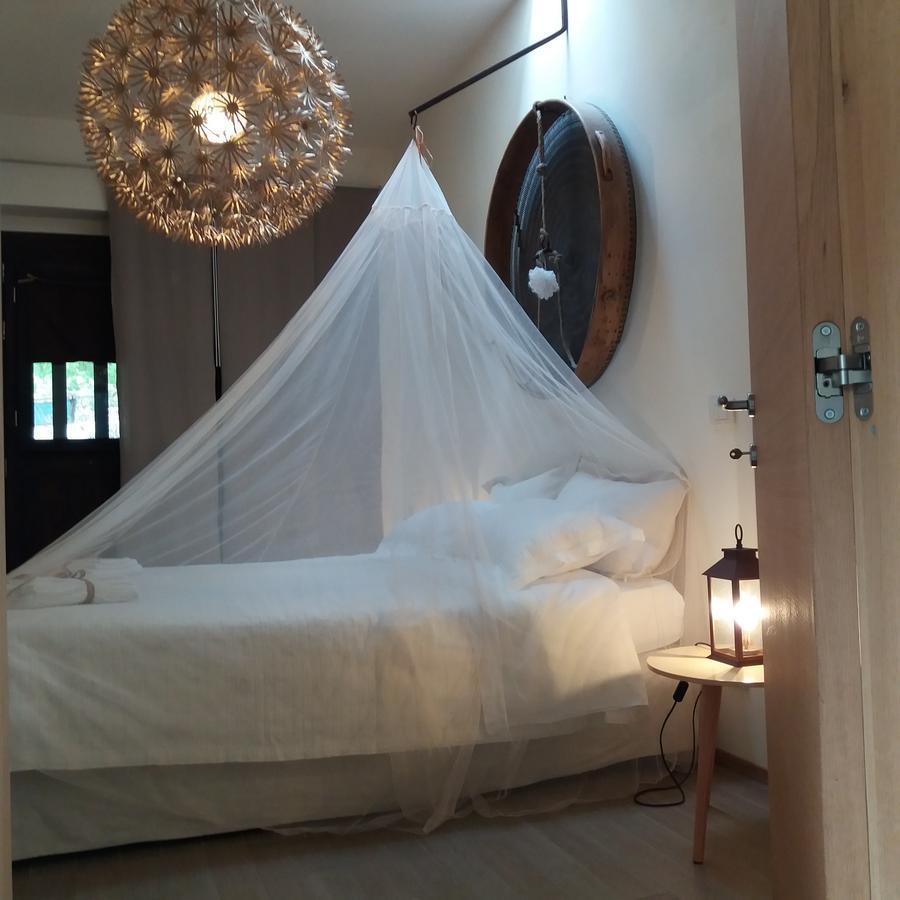 Capodacqua  Casa Zia Cianetta Residenza Di Campagnaゲストハウス エクステリア 写真